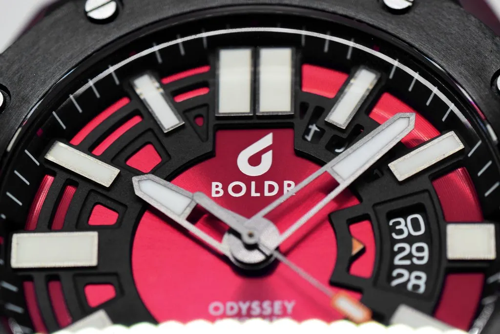 BOLDR Odyssey Carbon Red