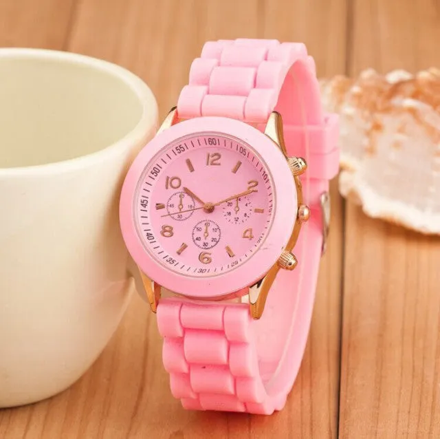 Casual Ladies white Silicone Geneva Quartz watch  Sport Digital