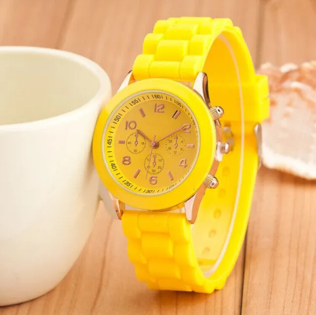 Casual Ladies white Silicone Geneva Quartz watch  Sport Digital