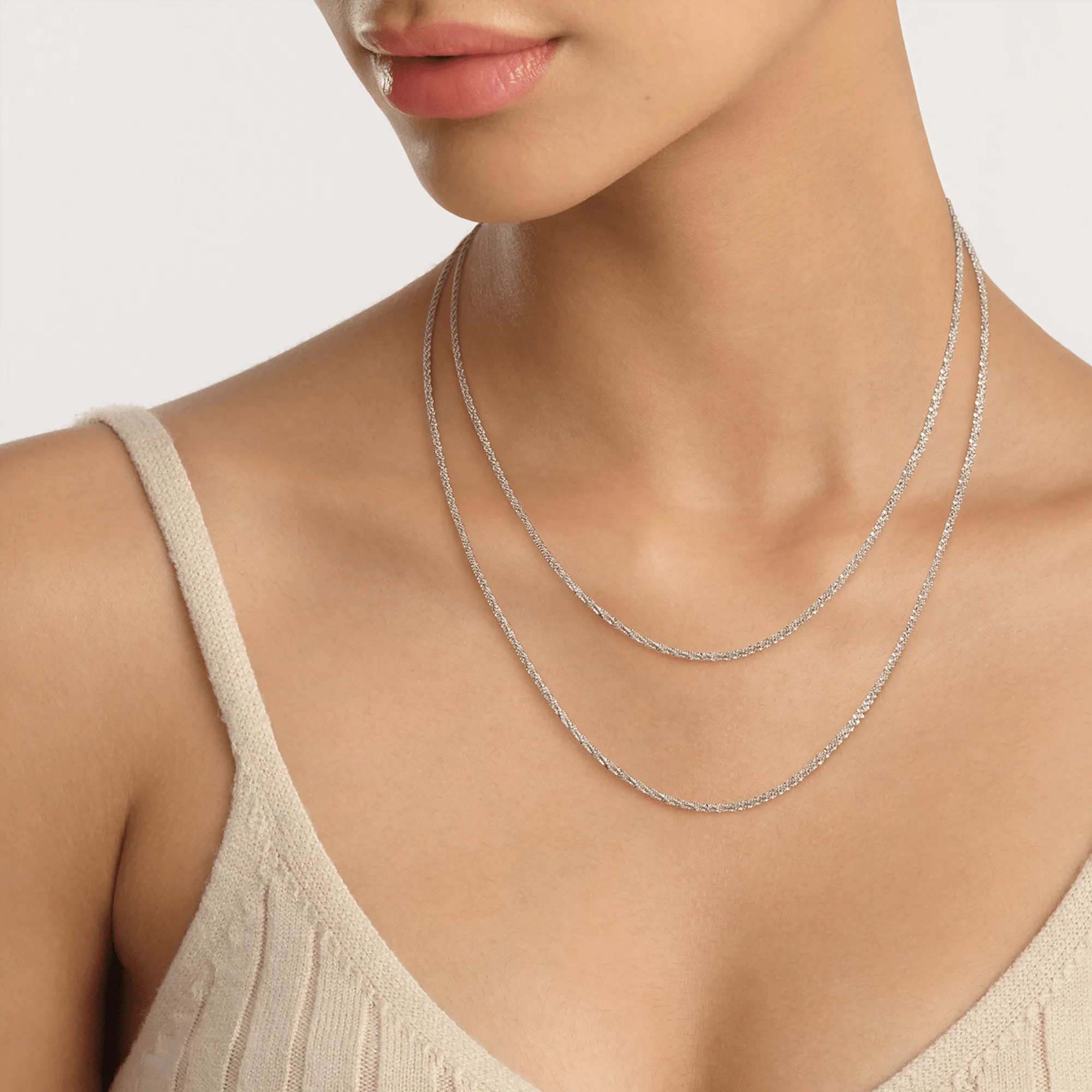 Daniel Wellington Elan Twisted Chain Necklace Long Silver