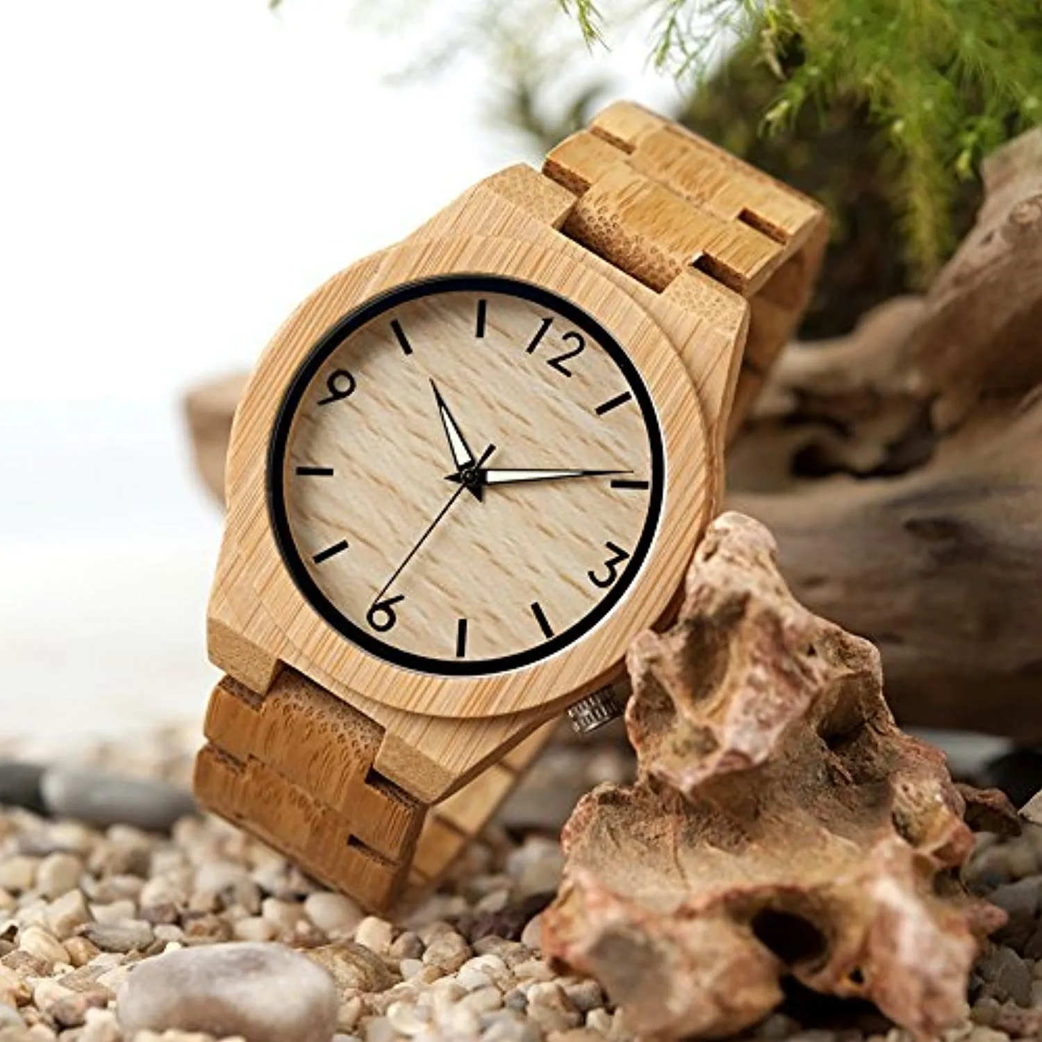 Men's Bamboo Wooden Watch Numeral Scale Large Face Quartz Watch Lightweight