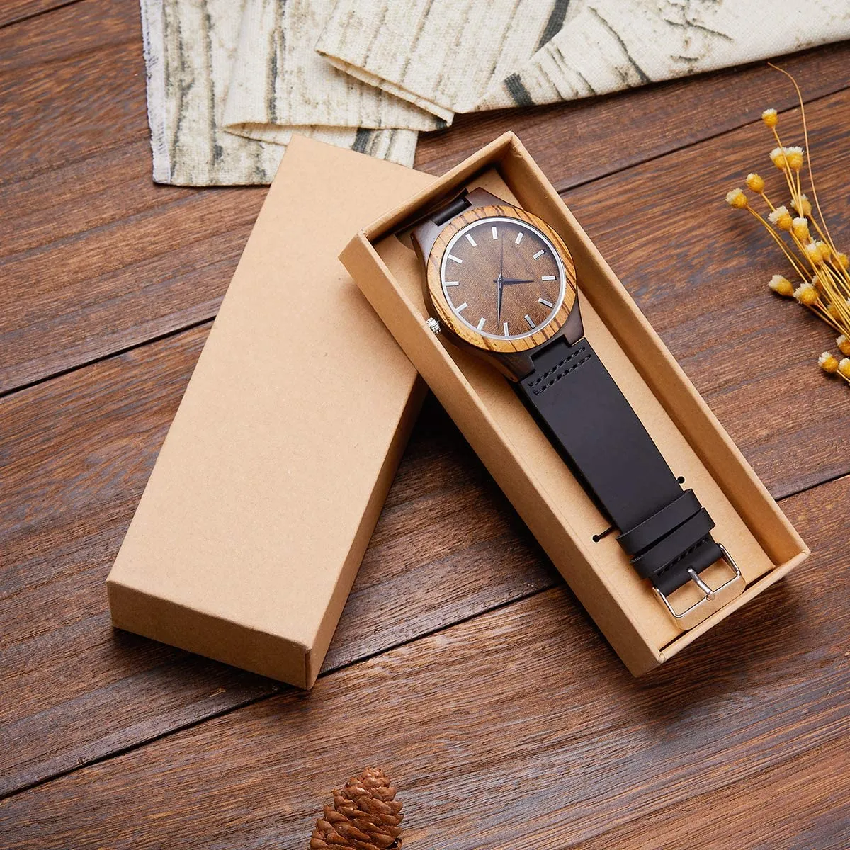 Unisex Wooden Watch for Men and Women Analog Quartz Lightweight Handmade Casual Watches with Cowhide Leather Strap